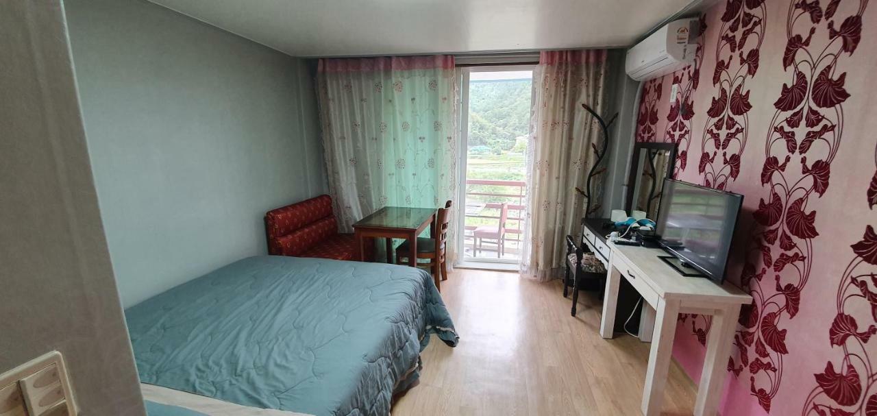 Gangchon Beautiful Pension Chuncheon Dış mekan fotoğraf